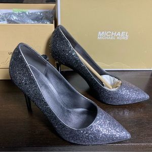 Beand new, never been worn